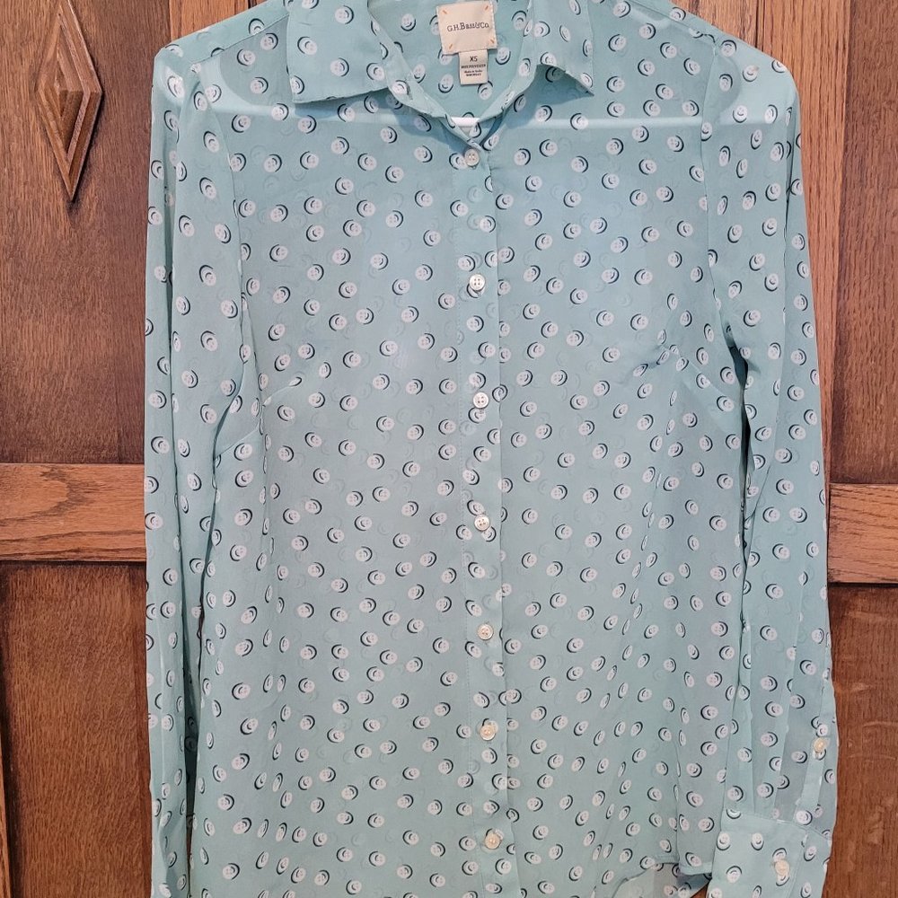 GH BASS Blouse XS, light green, fits like a Small